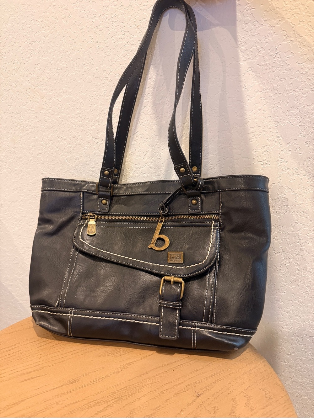 b.o.c.‎ Black Shoulder Tote with Gold Hardware